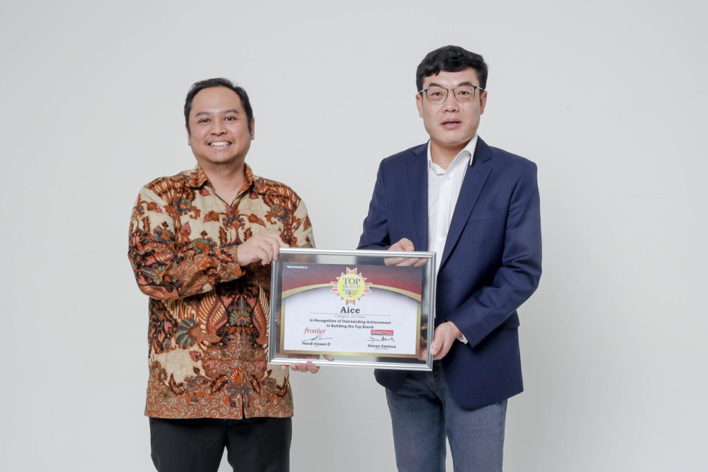 Aice Lima Tahun Berturut-turut Sabet Top Brand Award & Top Brand for Kids