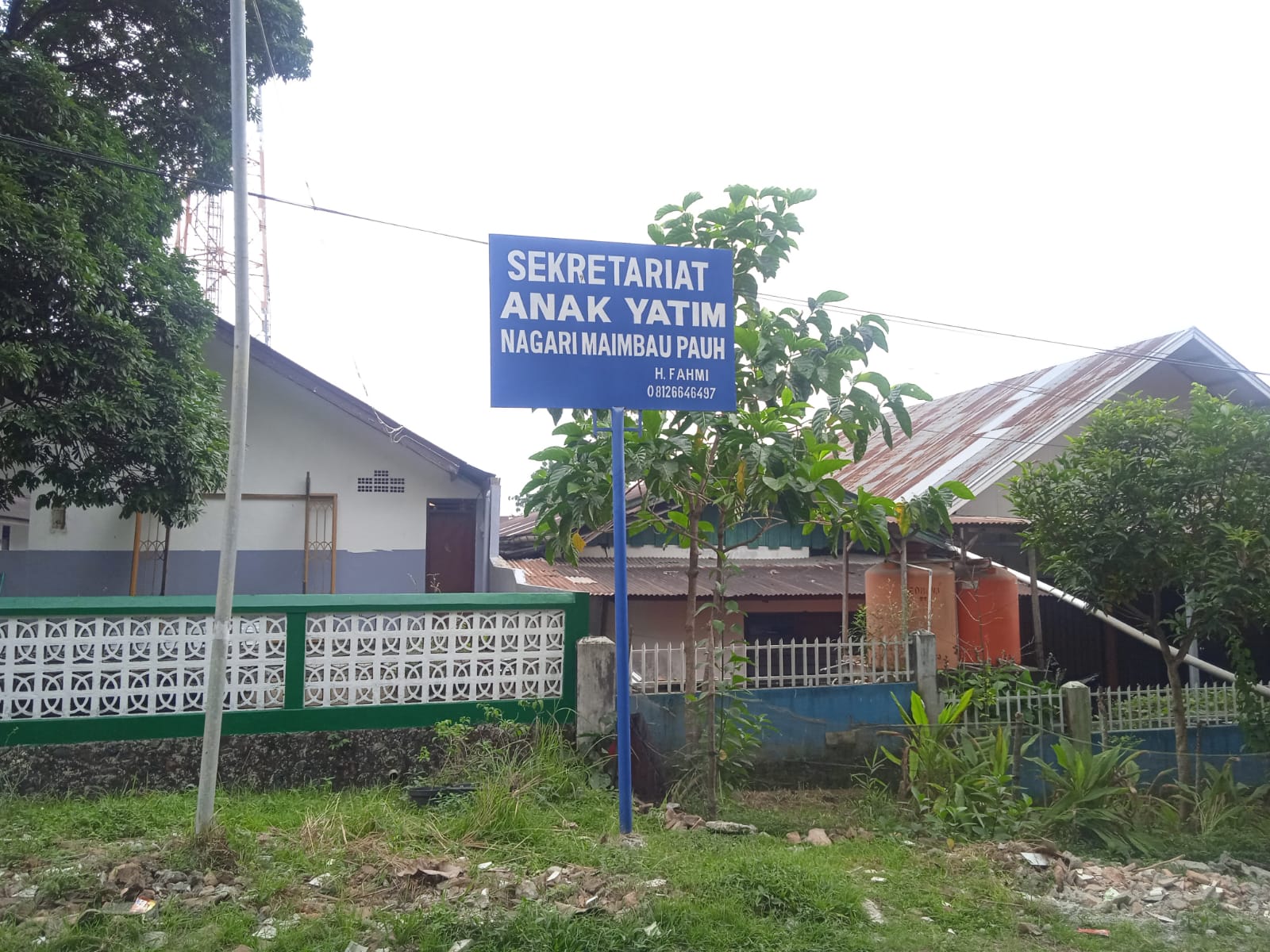 Mantan Pensiunan Pemkot Padang Bangun Sekretariat Anak Yatim