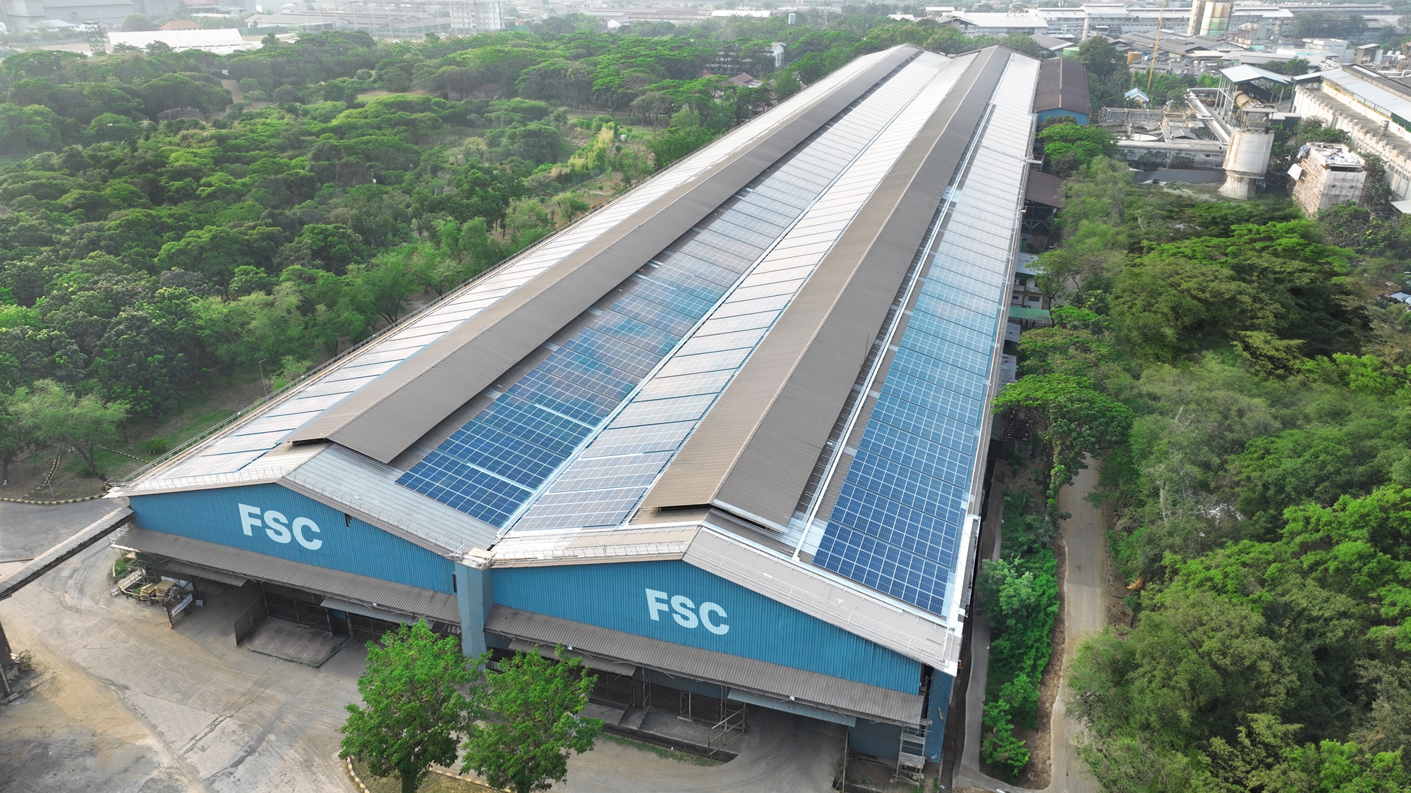 GRP Resmikan PLTS Atap Tahap II sebagai Langkah Konkret dalam Mengurangi Emisi Karbon