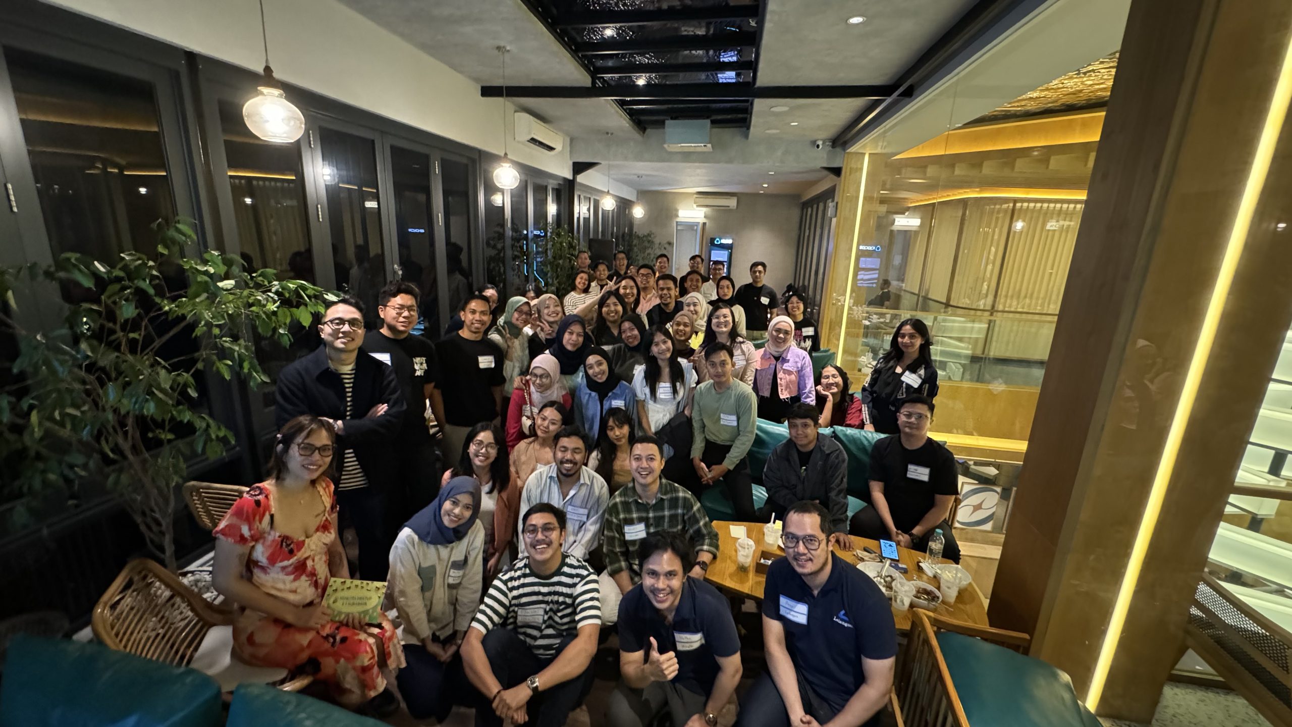 MoM Surabaya Resmi Diluncurkan: Membangun Kolaborasi Profesional dalam Budaya Kerja Beragam