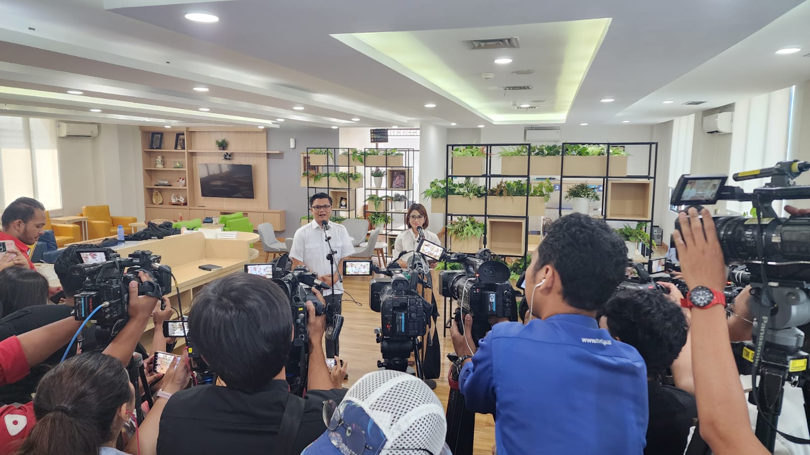 KKK Klarifikasi Program Lapor Mas Wapres Sebagai Program Pemerintah