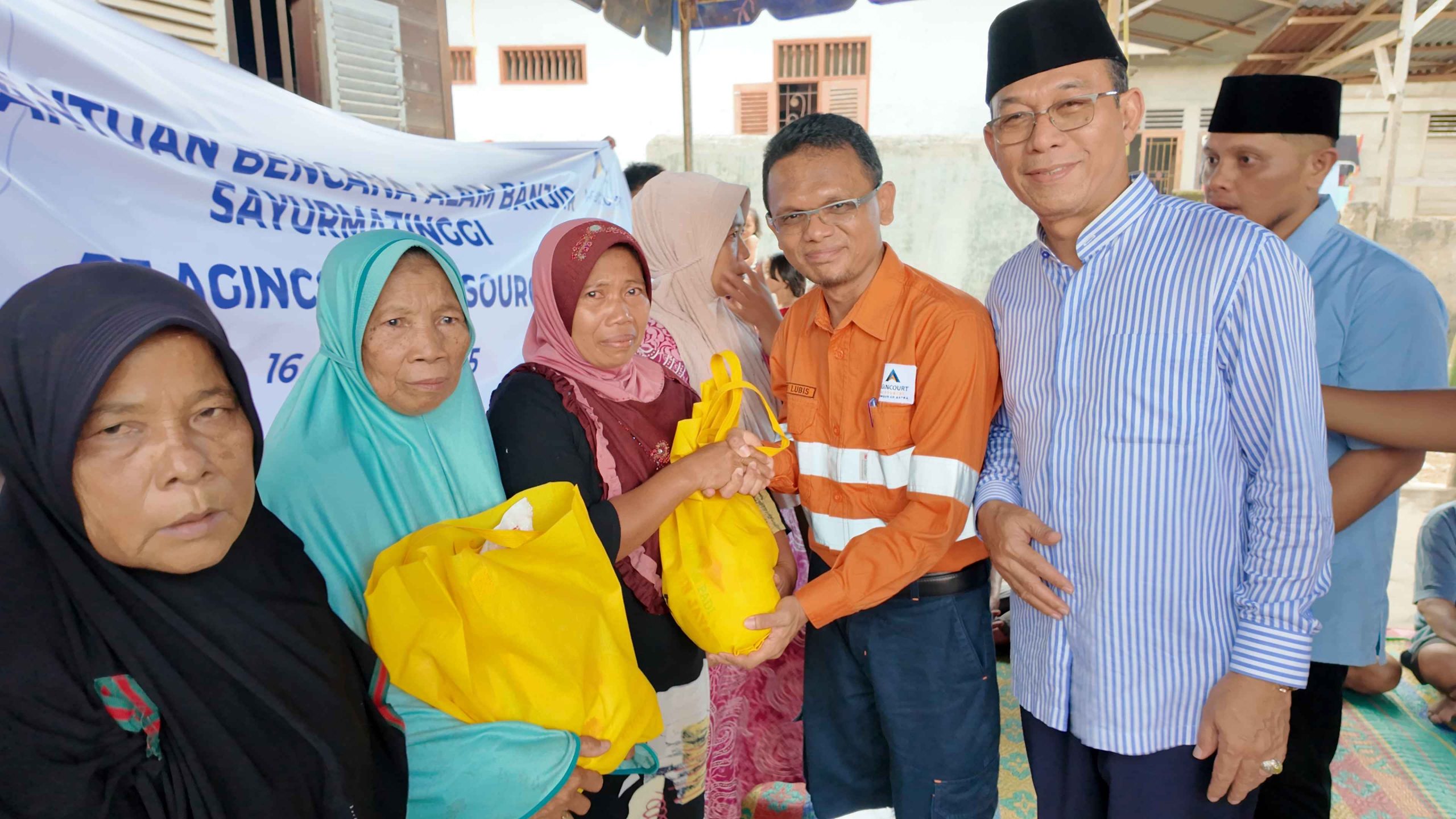 Aksi Nyata di Tengah Banjir: Kepedulian PT Agincourt Resources di Tapanuli Selatan