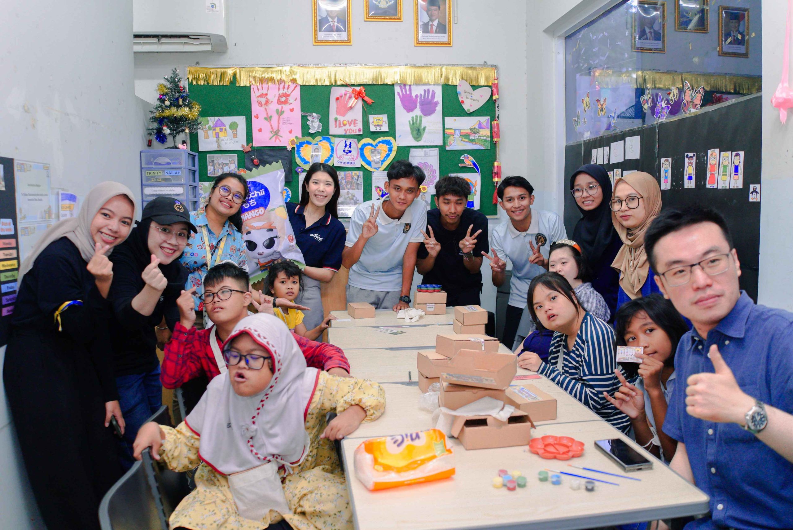 Aice Group Ciptakan Momen Inklusif Lewat “Hari Berbagi Harapan: Together in Harmony”