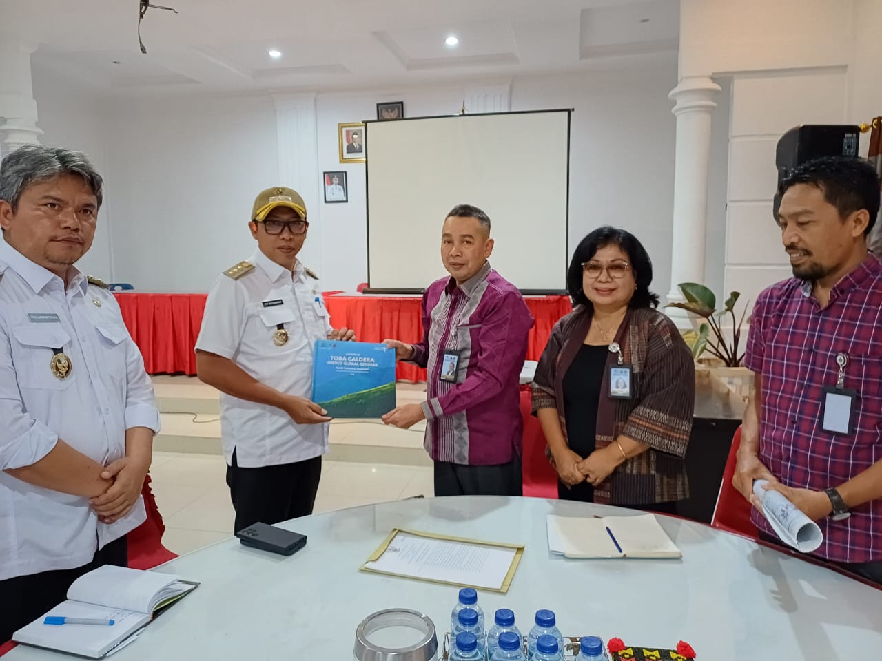 Taput Siap Menjadi Gerbang Wisata Kaldera Toba Melalui Huta Ginjang dan Sibandang