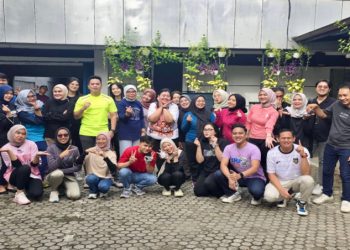 BRI Kebon Jeruk Selenggarakan Acara Senam Pagi untuk Tingkatkan Kesehatan dan Kebersamaan