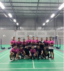 BRI BO Bumi Serpong Damai Gelar Kegiatan Olahraga Rutin Badminton