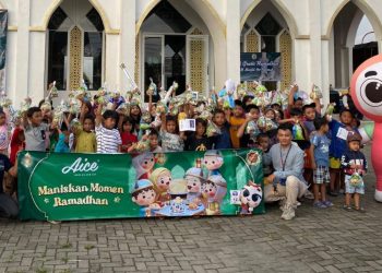 Bukan Kolak atau Gorengan, Takjil Ini Mendadak Ramai Dibagikan di Masjid Saat Ramadan