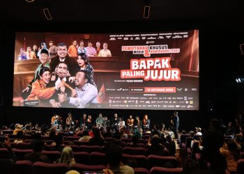 Bapak Paling Jujur Hadirkan Pertanyaan: Seberapa Siap Hadapi Harga Kejujuran Yang Tidak Bisa Ditawar?